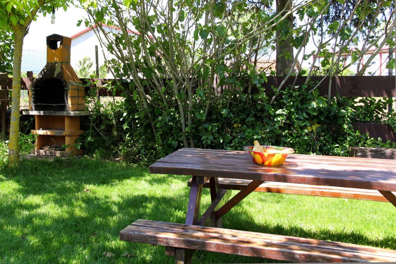 Casa Rural Juanserena Echarren ภายนอก รูปภาพ